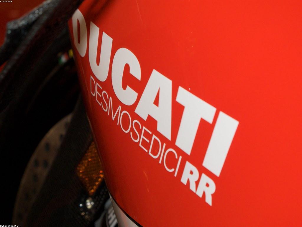 បច្ចេកទេសម៉ូតូមត្រី: ស្វែងយល់អំពីបច្ចេកវិទ្យា និងការអភិវឌ្ឍន៍